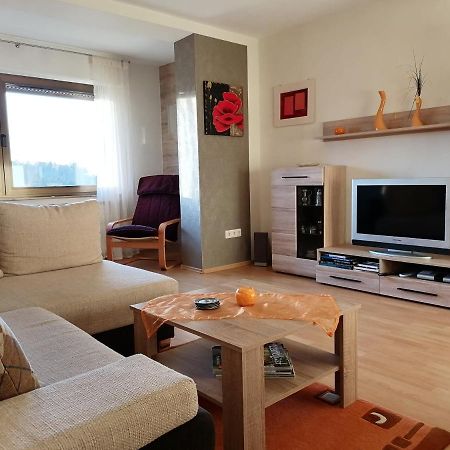 Ferienwohnung Am Waldrand Бад-Брайзіг Екстер'єр фото